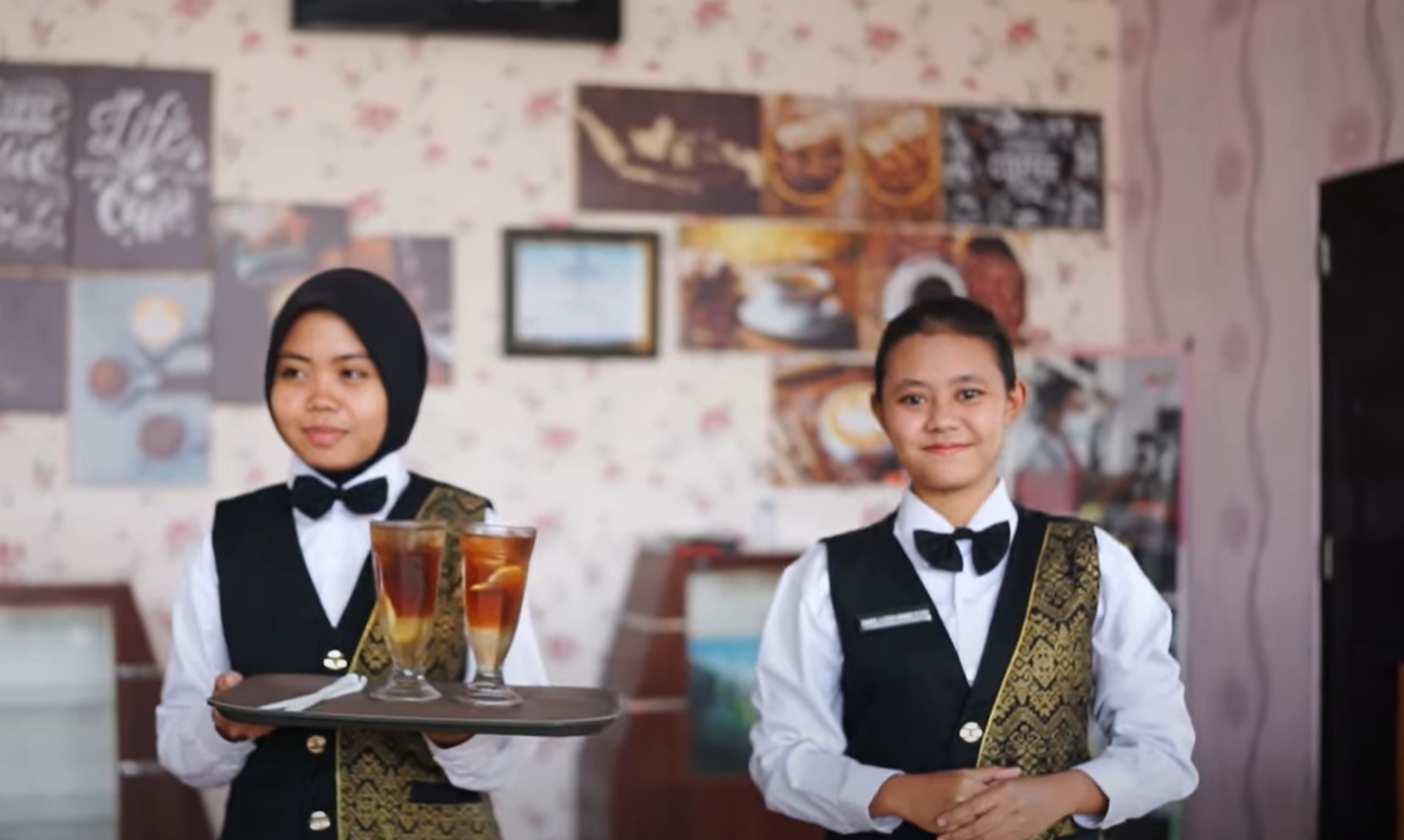 Sukses Kembangkan Potensi Kuliner Murid, SMKN 2 Boyolangu Miliki JM Cafe