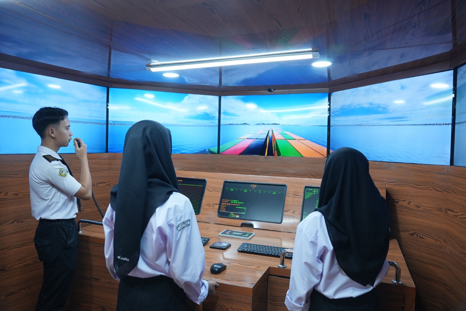 Ship Simulator BBPPMPV BMTI Mudahkan Praktikum Siswa dan Diklat Guru