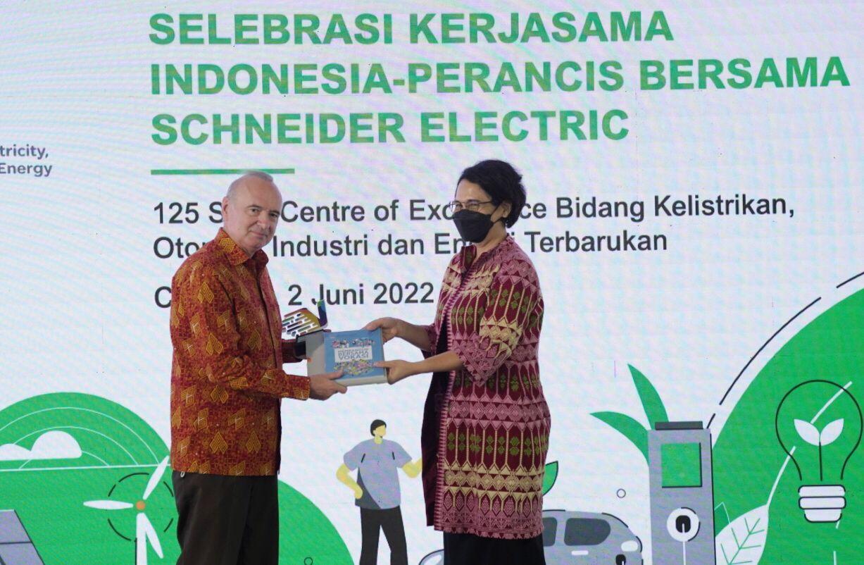 Kerja sama Indonesia - Prancis Bersama Schneider Electric